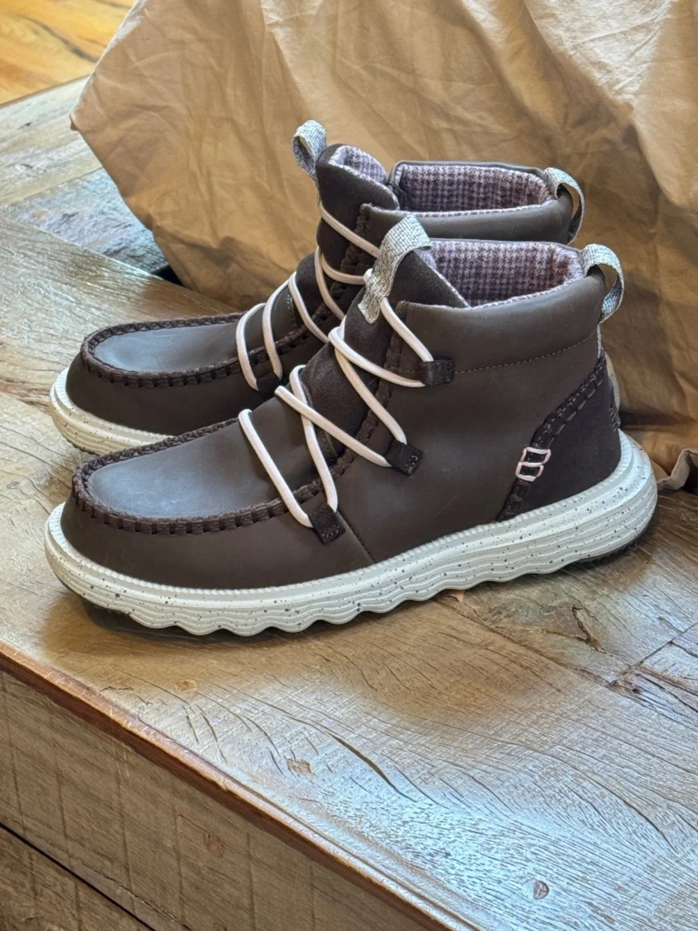 Hey Dude Women's Brown Reyes Soft Leather Pull On Moc Toe Boots Size 8 LK NWOB